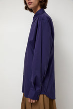 Load image into Gallery viewer, 6397 Slim Long Shirt in Ultramarine