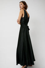 Load image into Gallery viewer, Ciao Lucia Reine Dress in Black