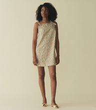 Load image into Gallery viewer, DEE DRESS -- CHRYSANTHEMUM SKY FLORAL