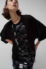 Load image into Gallery viewer, INSHADE Oversized T-Shirt with Sequins in Black