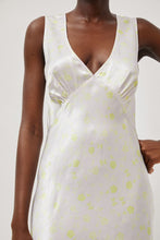 Load image into Gallery viewer, Naya Rea Fleur Dress in Floral Print