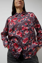 Load image into Gallery viewer, No.6 Cullen Shirt in Red Roses