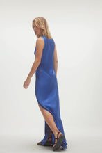 Load image into Gallery viewer, INGRID SILK MAXI DRESS