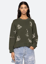 Load image into Gallery viewer, Clyde Sweatshirt